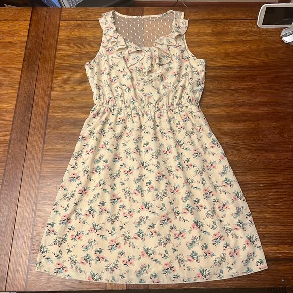 NWT Maurices Lightweight Mesh Back Ruffle Dress Medium Floral Ivory Pink - Picture 14 of 16